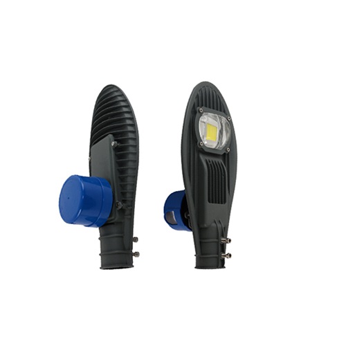 Luminária LED Pública 50W COB com Sensor Fotocélula