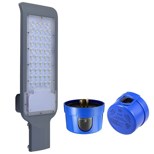Luminária LED Pública Slim 50W SMD com Sensor Fotocélula